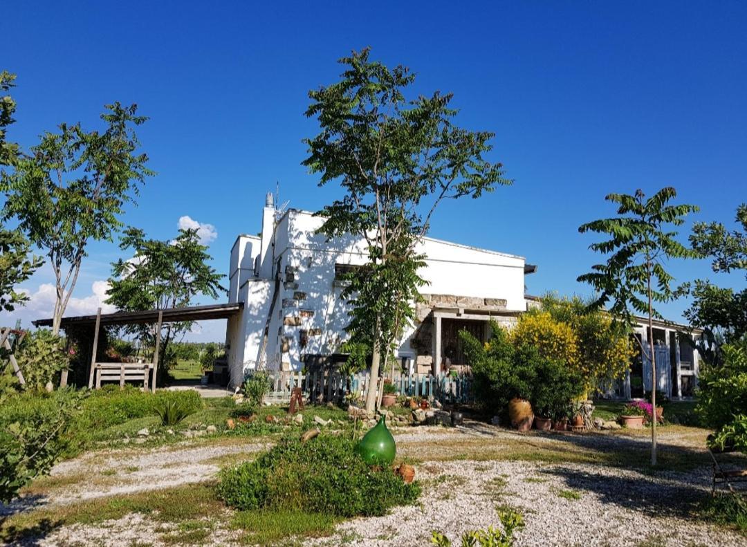 Salento Lapezzaaculuri Villa Guagnano Exteriör bild