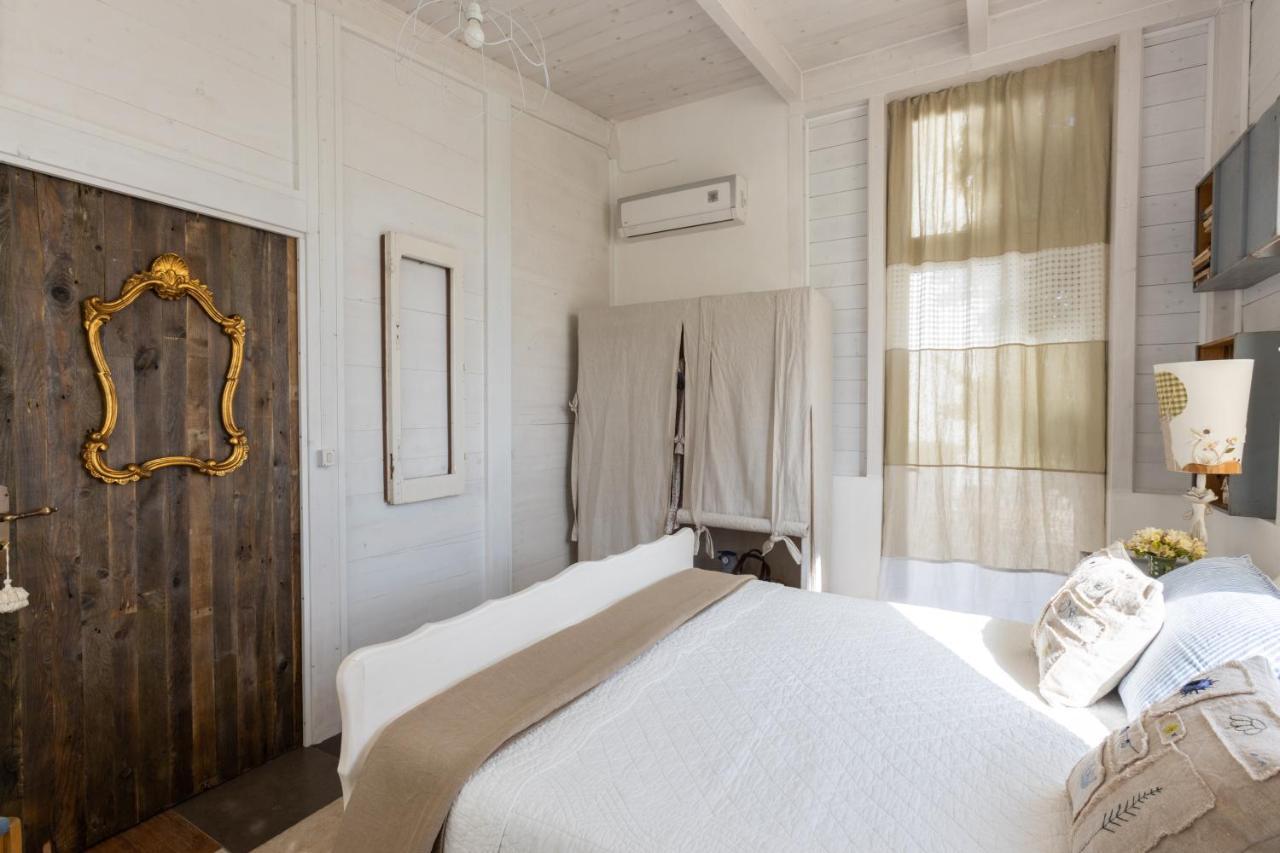 Salento Lapezzaaculuri Villa Guagnano Exteriör bild